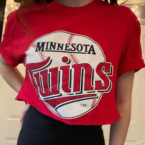 ✰ CROPPED MINNESOTA TWINS TEE ✰